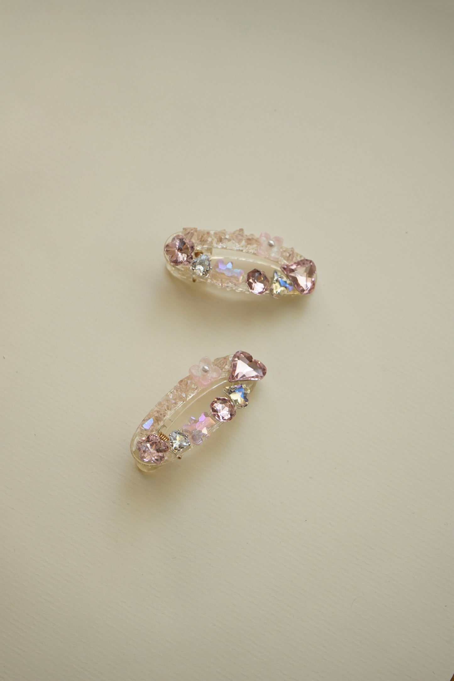 Blush Éclat Hair Pins